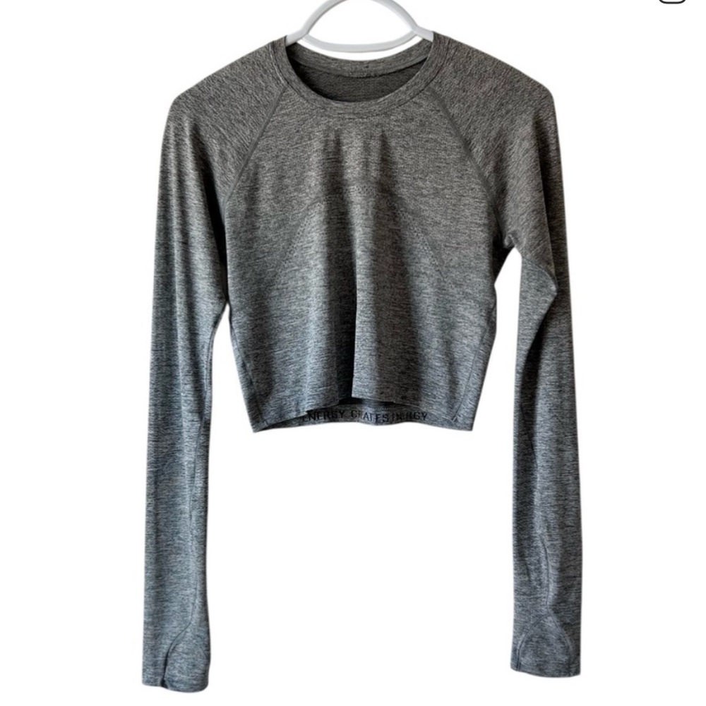 lululemon athletica Gray/black Long Sleeve cropped Top